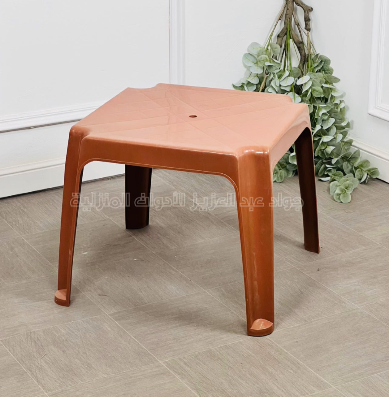 سكملة ( طربيزة ) بلاستيك