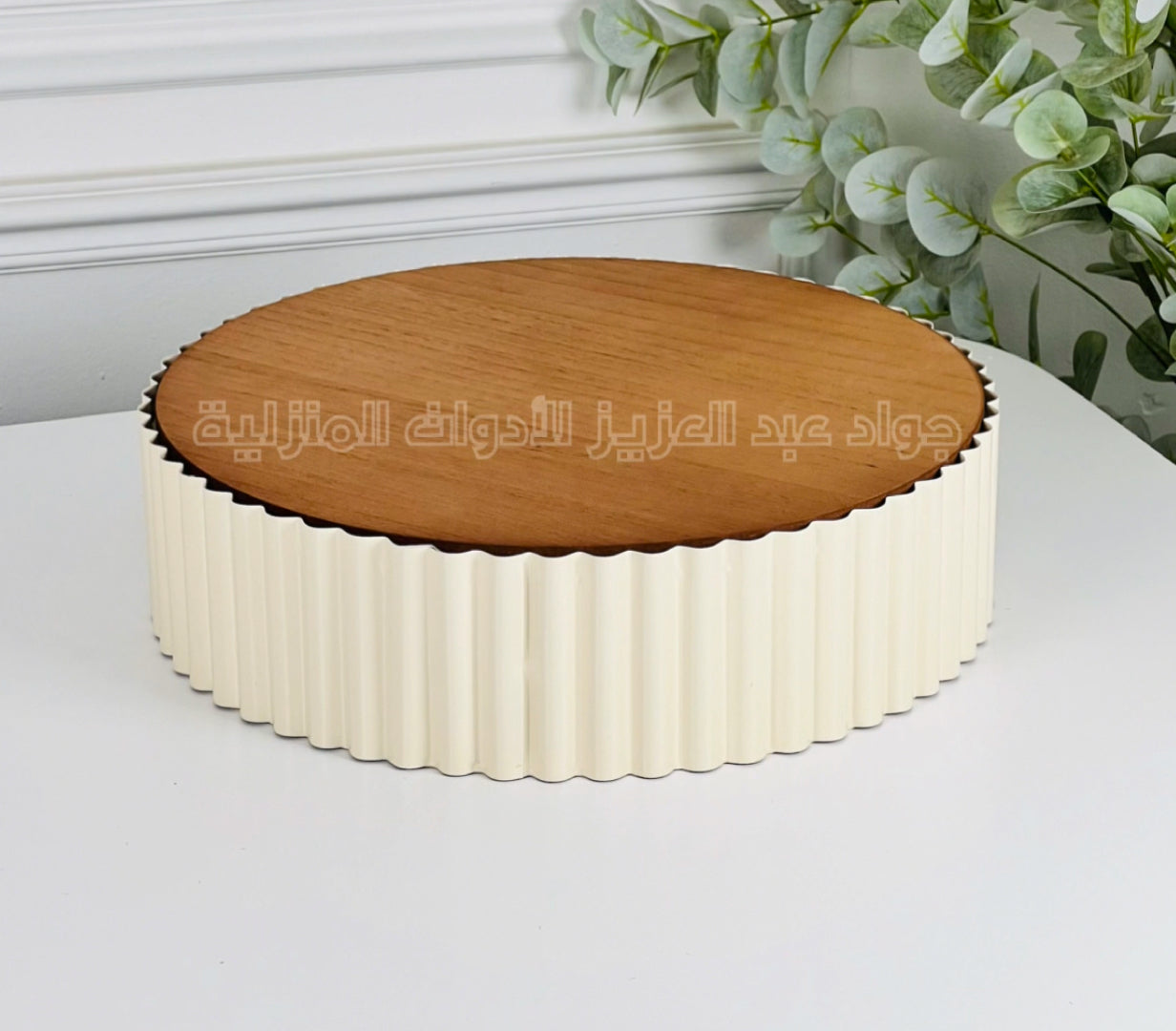 ستاند ضيافة معدن وجه خشب